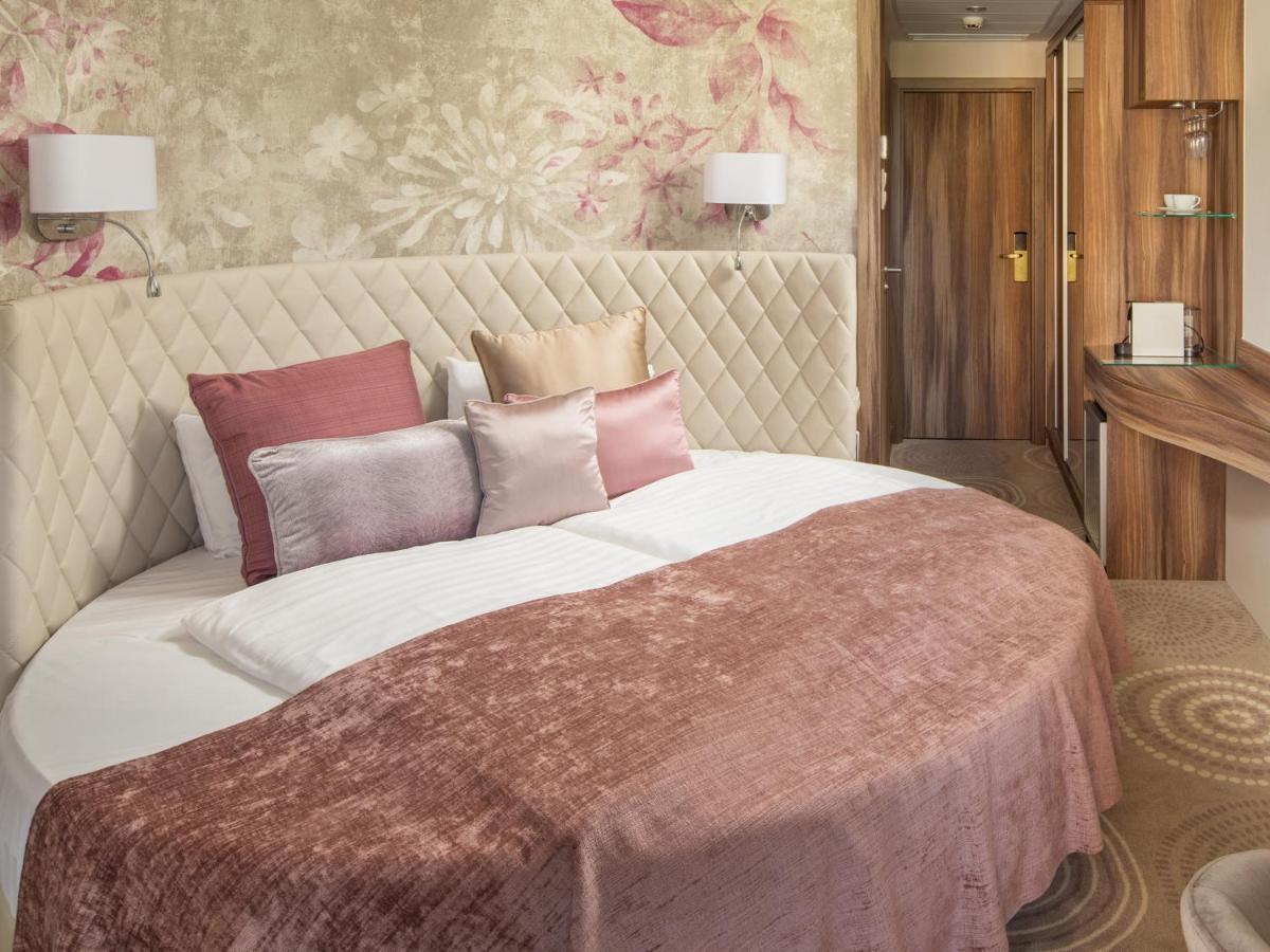 Carbona Thermal Szálloda 4*